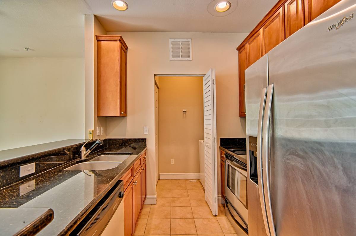 Condo for rent at 1500 NW 4th Ave, Gainesville, FL 32603