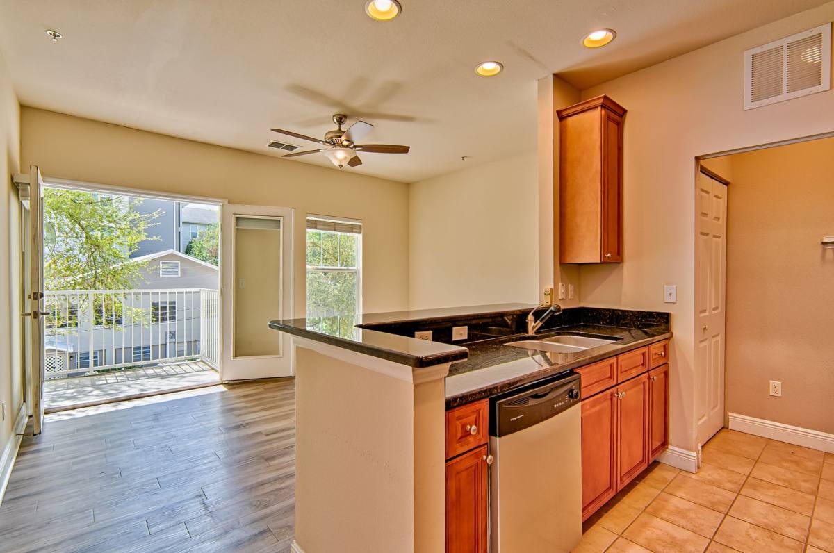 Condo for rent at 1500 NW 4th Ave, Gainesville, FL 32603
