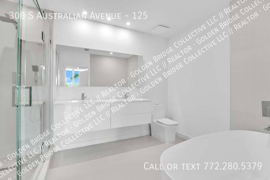 Townhouse for rent at 300 S Australian Ave #125, West Palm Beach, FL 33401
