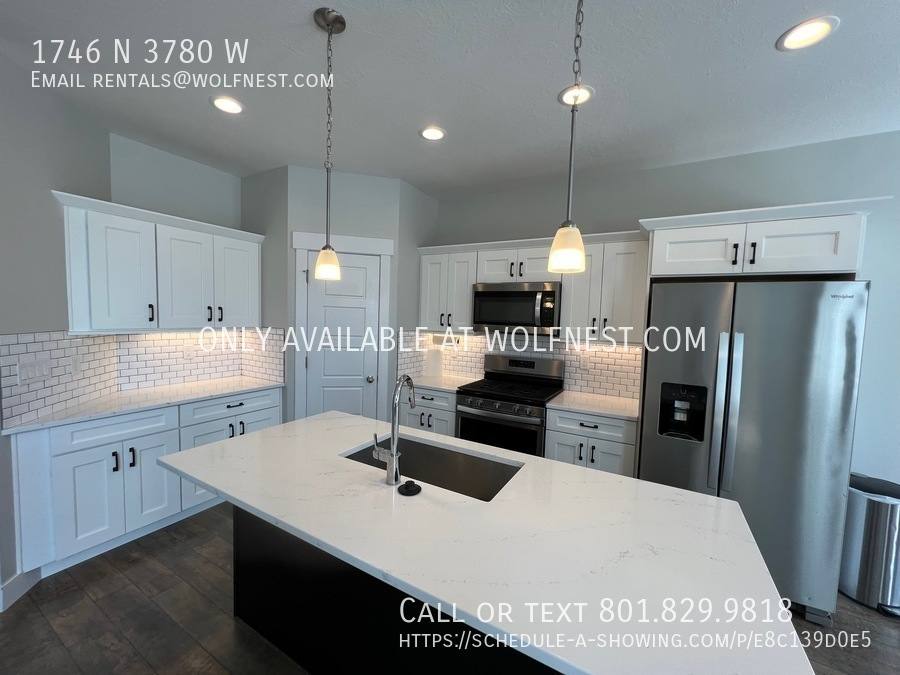 Townhouse for rent at 1746 N 3780 W, Lehi, UT 84043