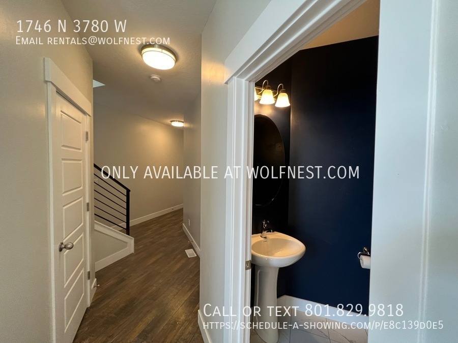Townhouse for rent at 1746 N 3780 W, Lehi, UT 84043