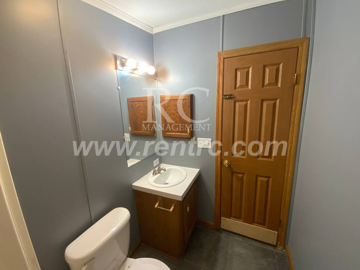 House for rent at 911 Central, Tilton, IL 61833