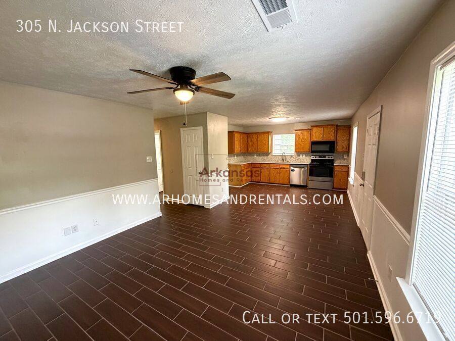 House for rent at 305 N Jackson St, Cabot, AR 72023