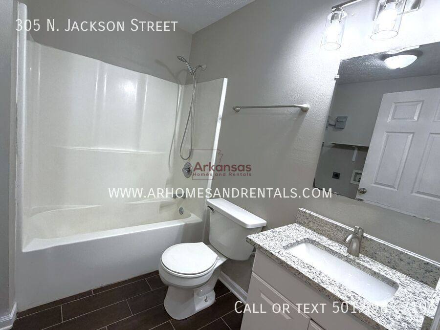 House for rent at 305 N Jackson St, Cabot, AR 72023