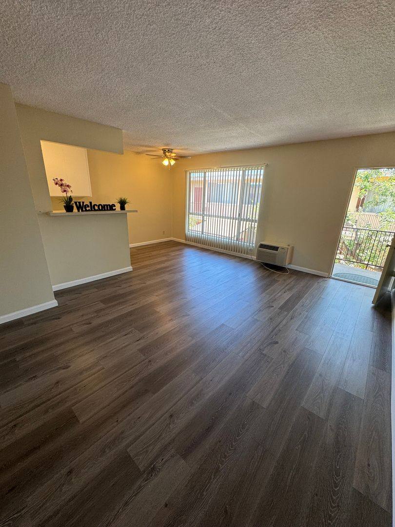 Apartment for rent at 18530 Prairie St, Northridge, CA 91324
