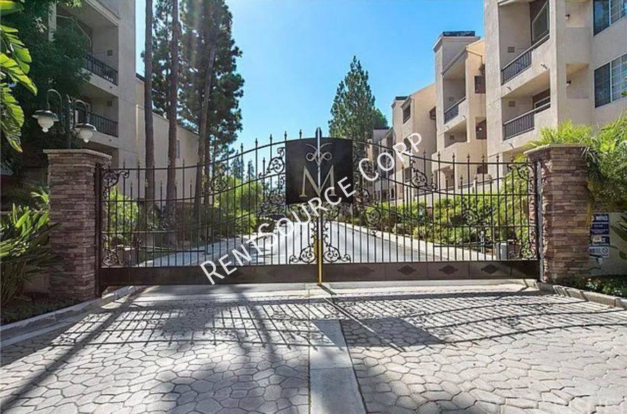 Condo for rent at 5525 Canoga Ave #123, Woodland Hills, CA 91367