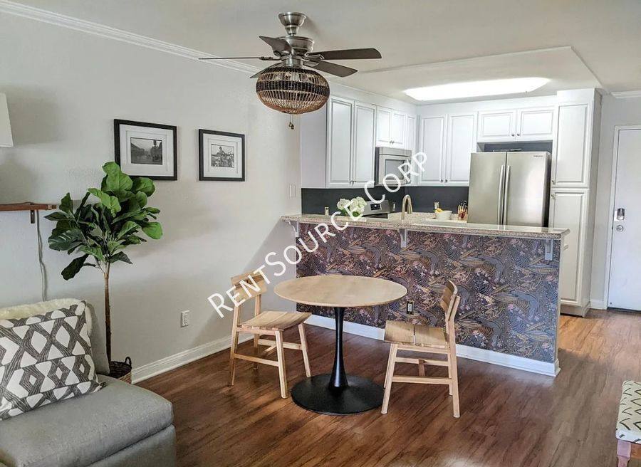Condo for rent at 5525 Canoga Ave #123, Woodland Hills, CA 91367