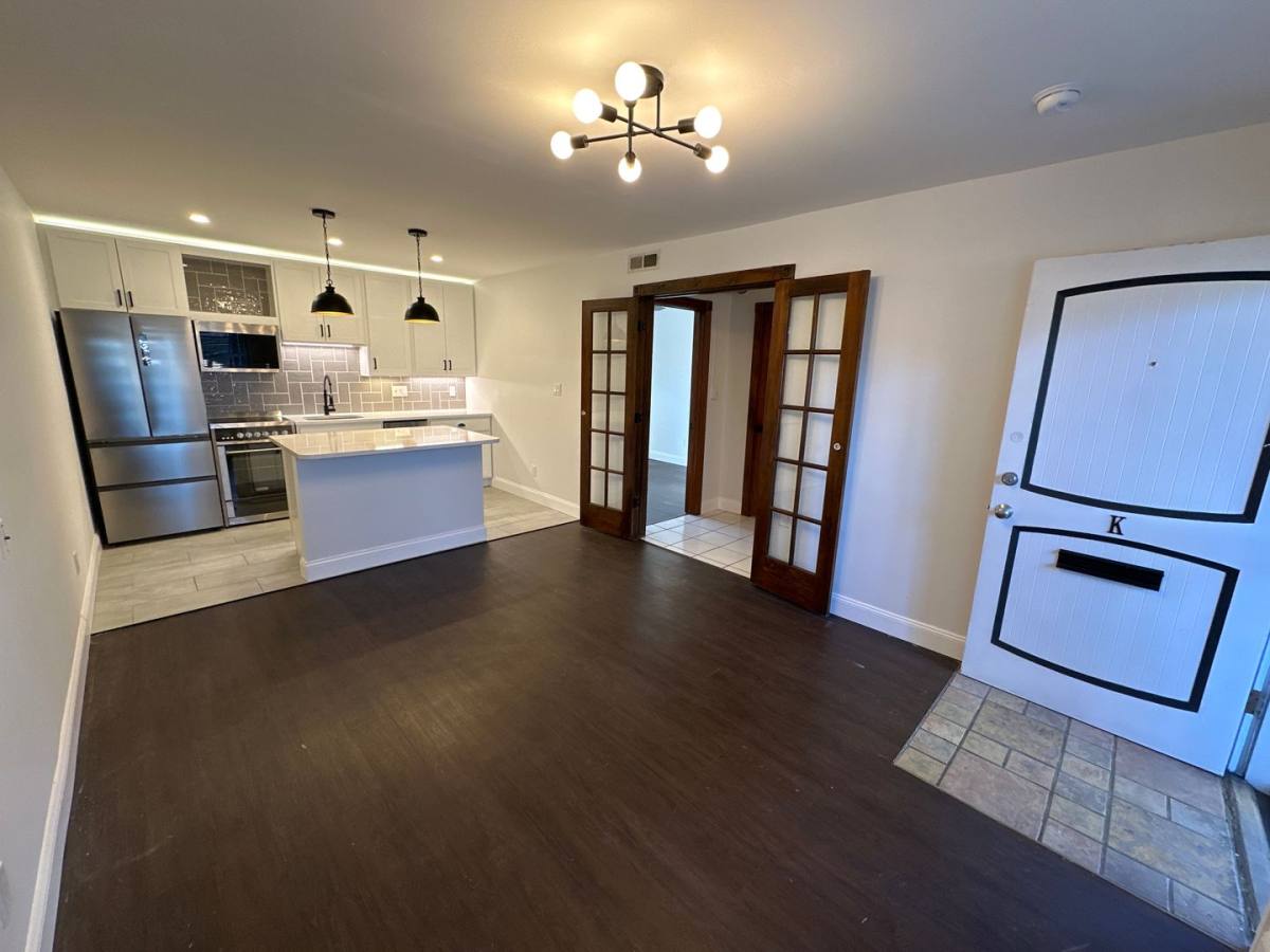 Apartment for rent at 1116 S High St, Columbus, OH 43206