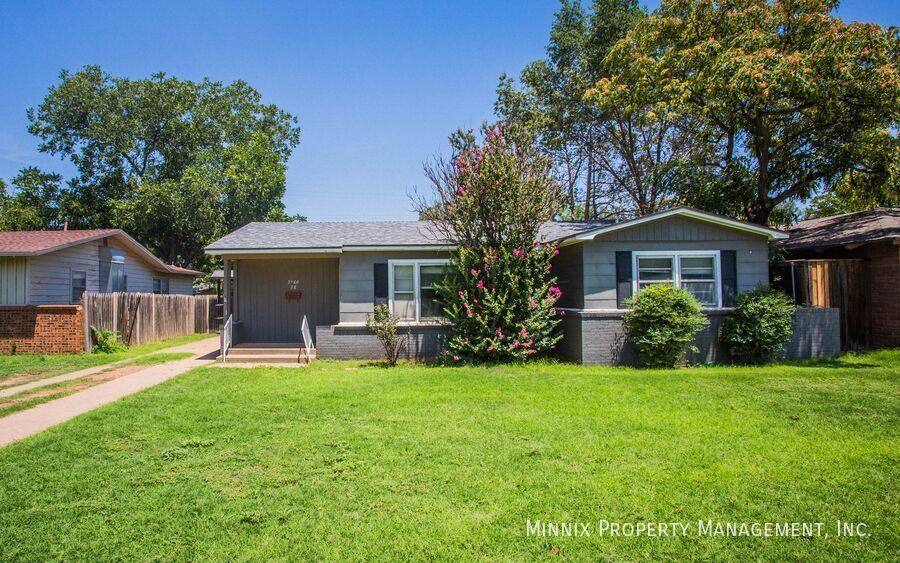 House for rent at 3506 38th St, Lubbock, TX 79413