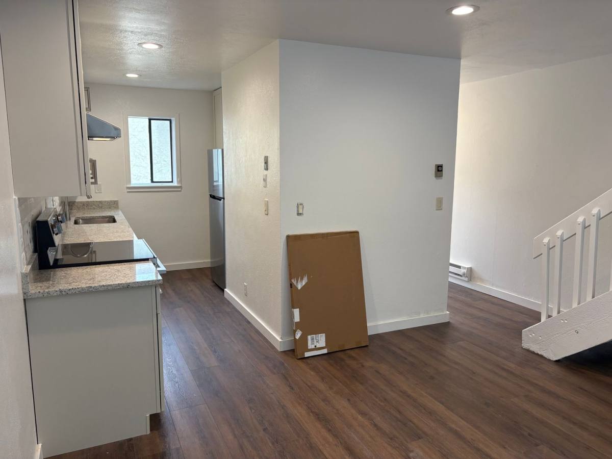 Condo for rent at 208 Pearl St, Boulder, CO 80302
