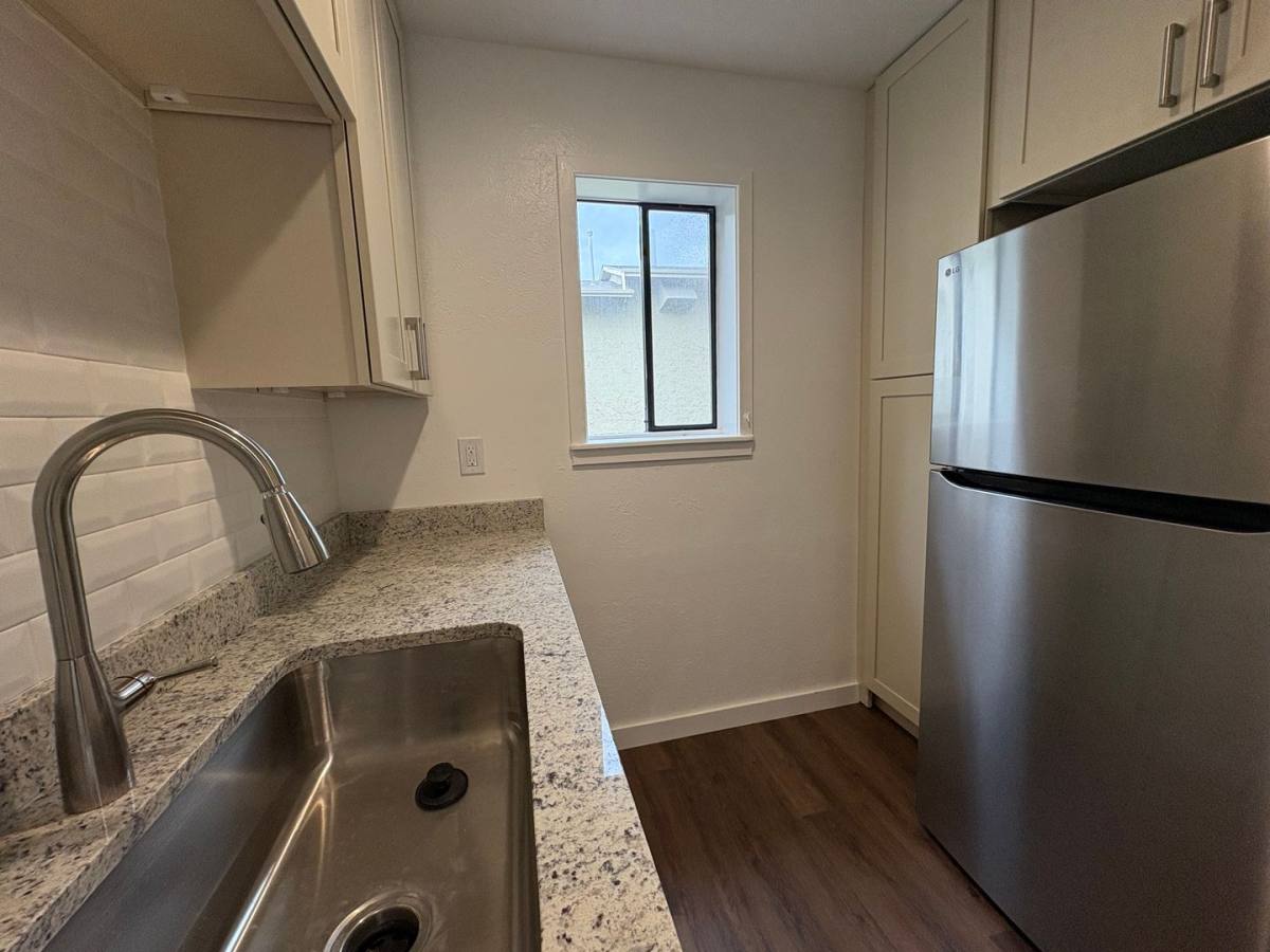 Condo for rent at 208 Pearl St, Boulder, CO 80302