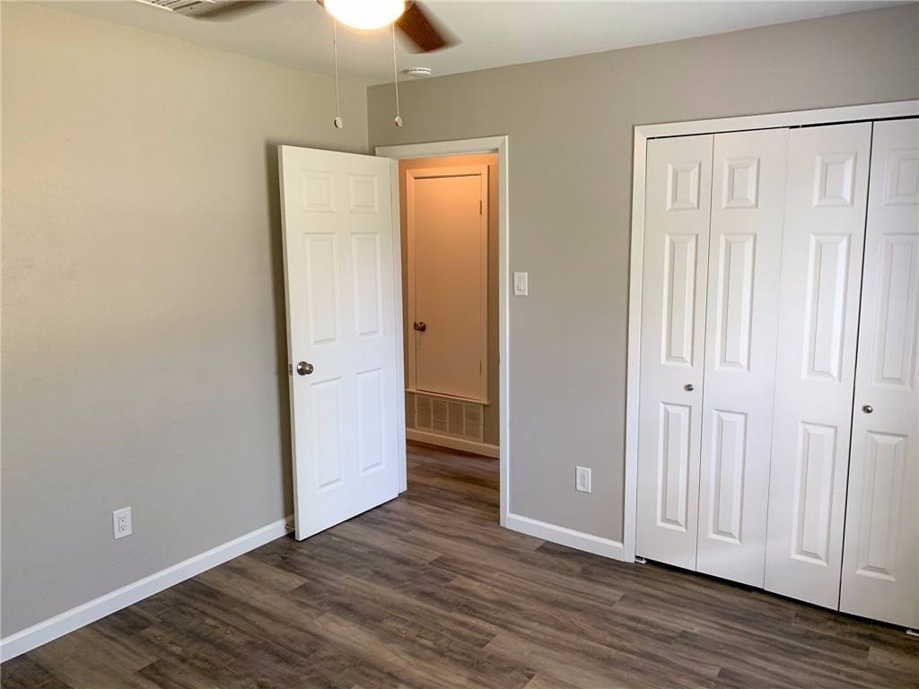 House for rent at 11640 Parkfield Dr, Austin, TX 78758