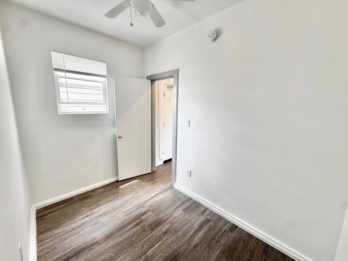 Apartment for rent at 936 Albany St, Los Angeles, CA 90015