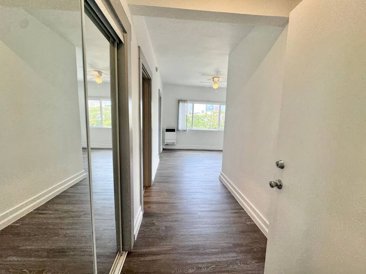 Apartment for rent at 936 Albany St, Los Angeles, CA 90015