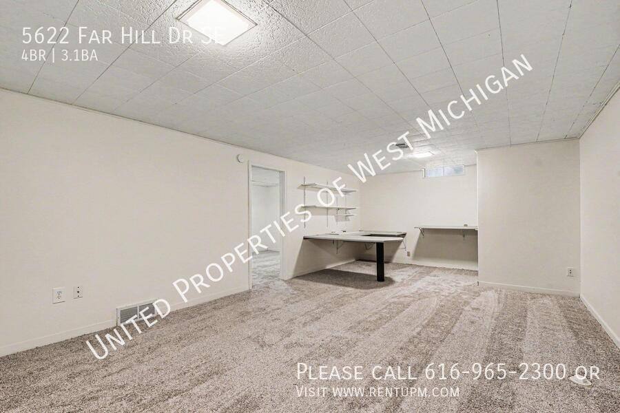 House for rent at 5622 Far Hill Dr SE, Grand Rapids, MI 49546
