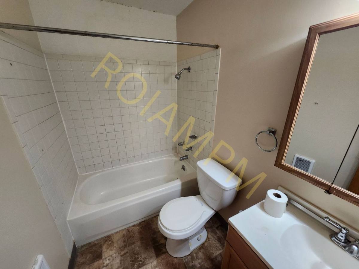 Apartment for rent at 1421 7th Ave E, Twin Falls, ID 83301