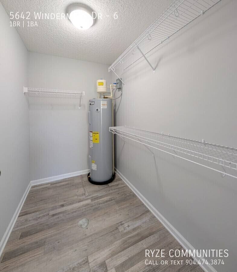 Apartment for rent at 5642 Windermere Dr #6, Jacksonville, FL 32211