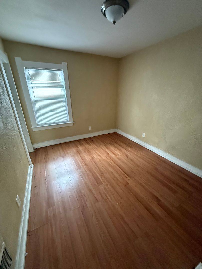 House for rent at 3805 Hoiles Ave, Toledo, OH 43612