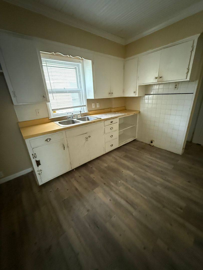 House for rent at 3805 Hoiles Ave, Toledo, OH 43612