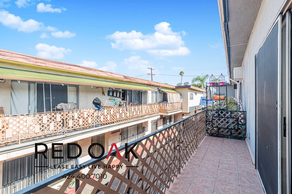 Condo for rent at 5632 Harold Way #8, Los Angeles, CA 90028