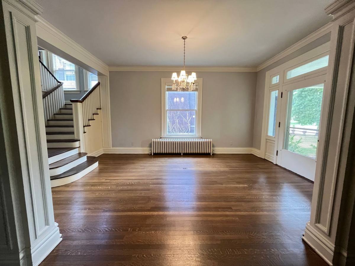 House for rent at 240 S Belvedere Blvd, Memphis, TN 38104
