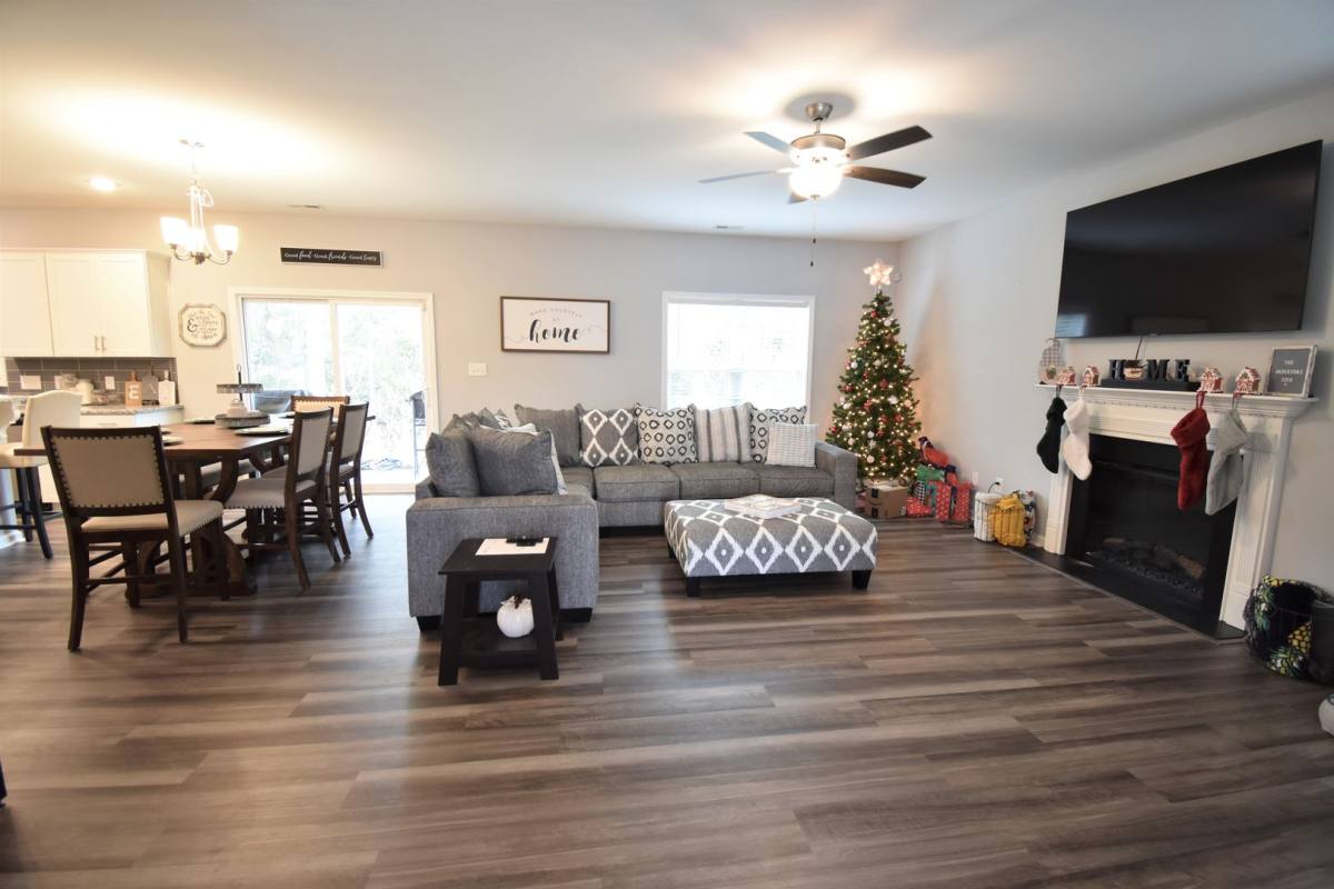 House for rent at 2165 Stonewash Dr, Fayetteville, NC 28306