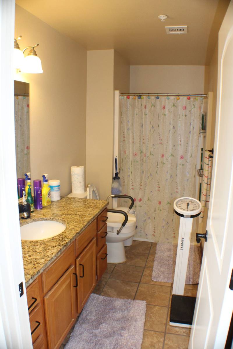 Apartment for rent at 14 E Dewey Ave, Sapulpa, OK 74066