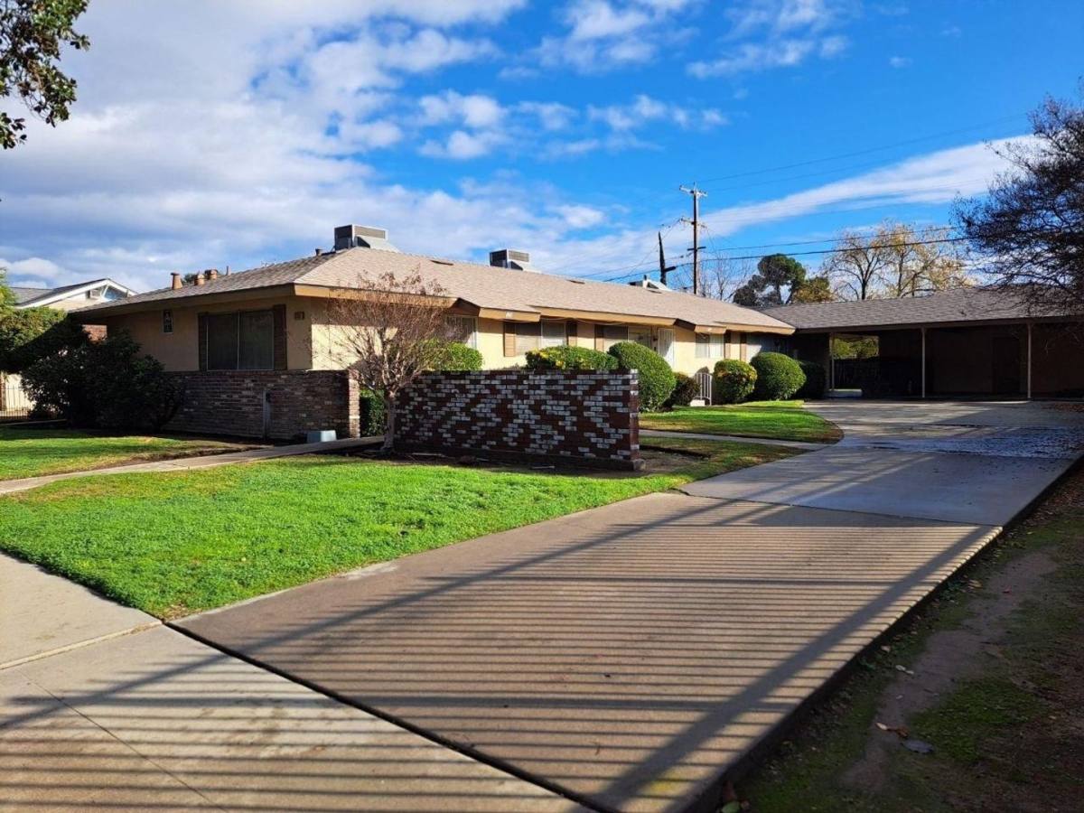 Apartment for rent at 1230-1234 N College Ave, Fresno, CA 93728