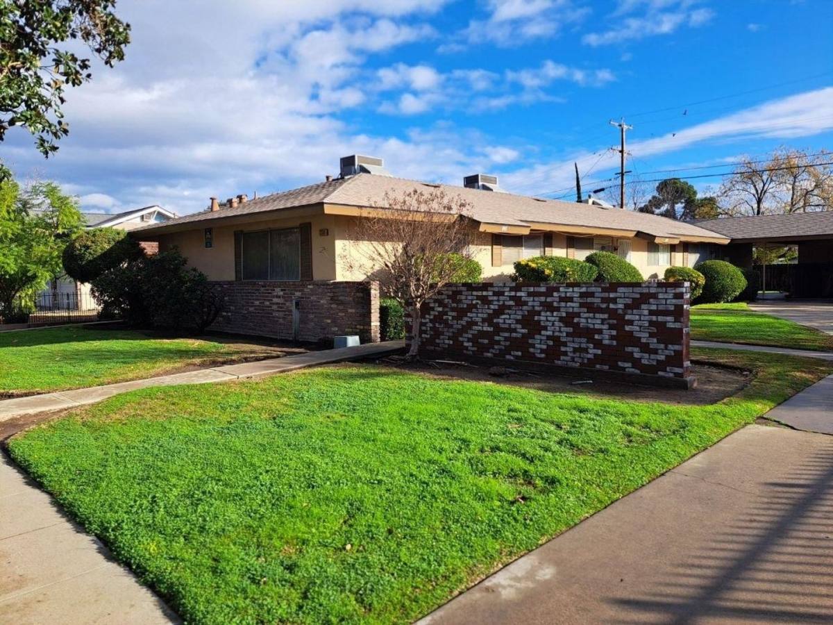 Apartment for rent at 1230-1234 N College Ave, Fresno, CA 93728