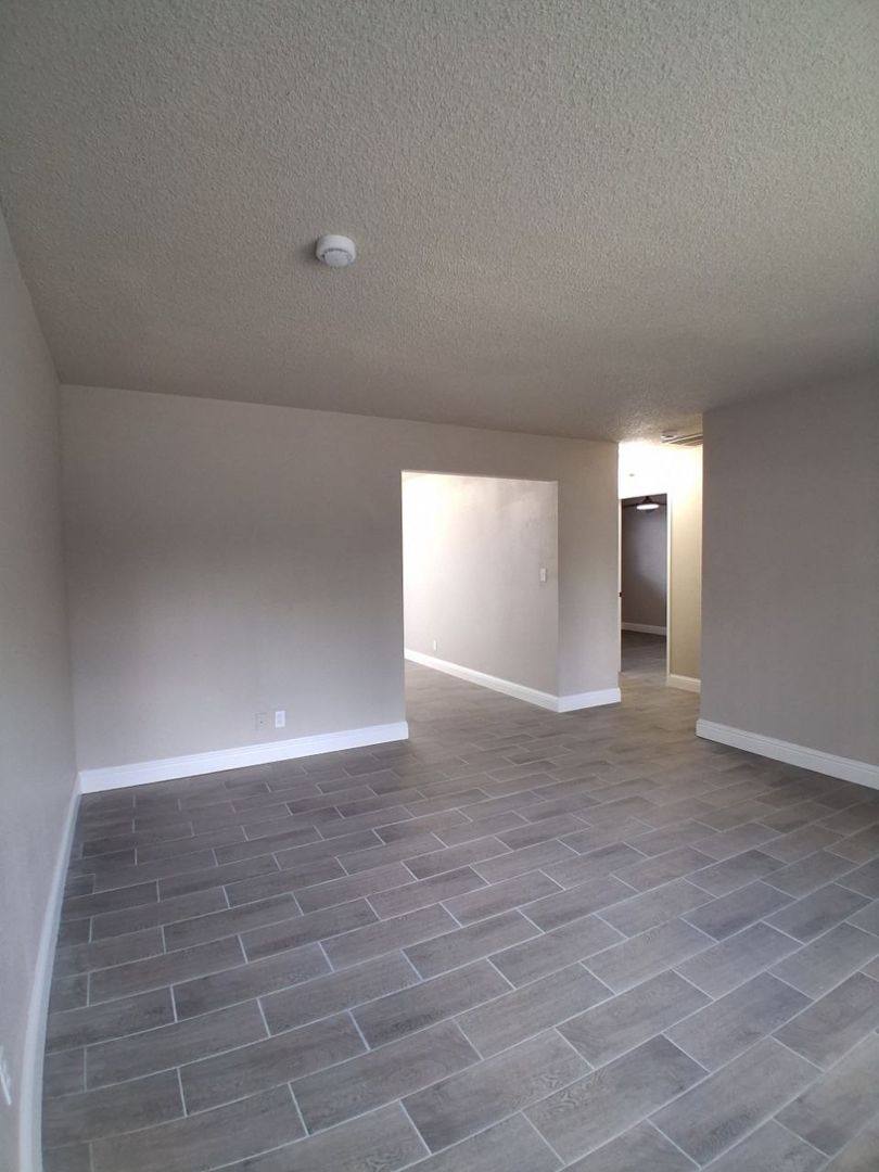 Apartment for rent at 1230-1234 N College Ave, Fresno, CA 93728
