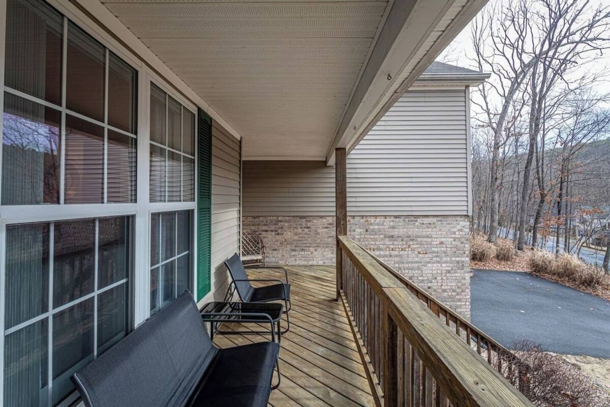 House for rent at 187 Grouse Dr, McGaheysville, VA 22840