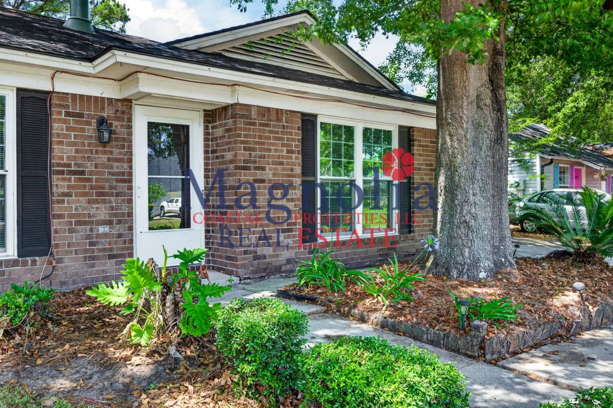 House for rent at 494 Osprey Dr, Richmond Hill, GA 31324