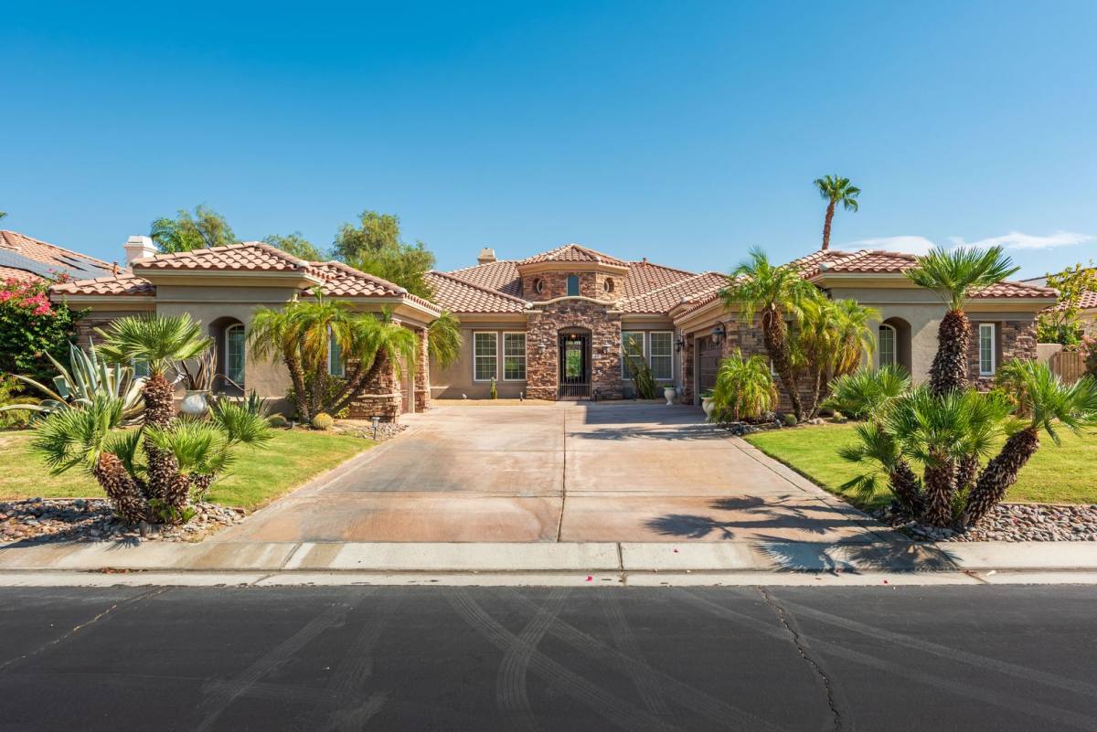House for rent at 45 Vista Encantada, Rancho Mirage, CA 92270