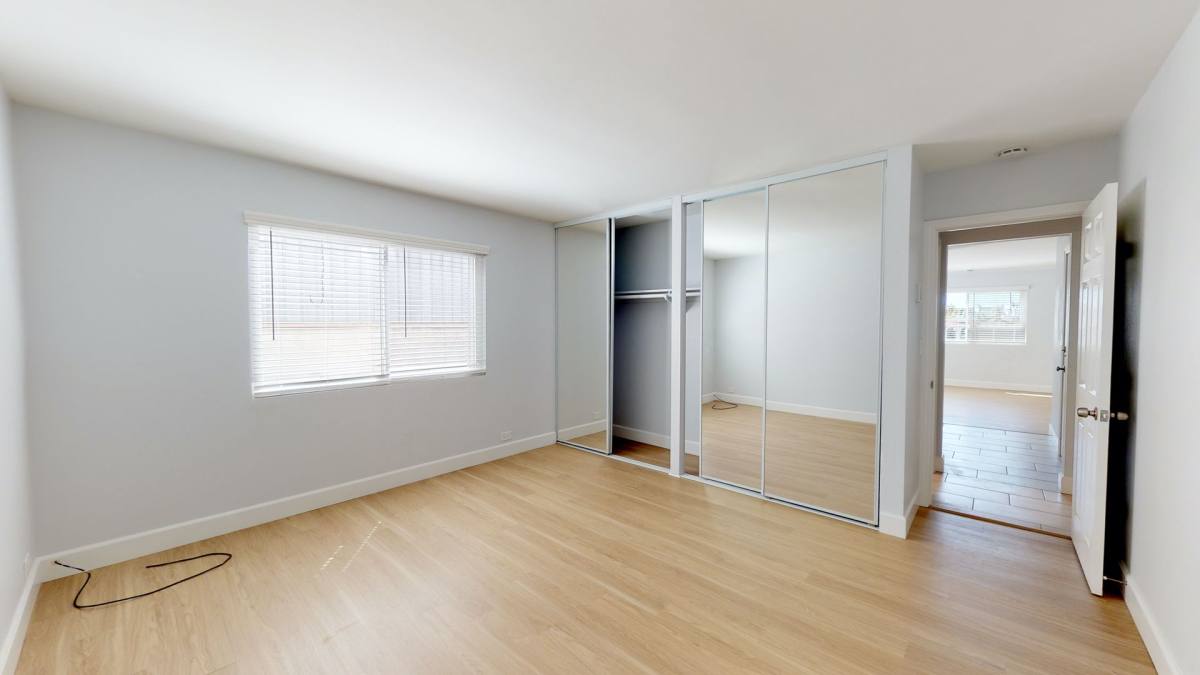 Apartment for rent at 427 Orange Ave, Coronado, CA 92118