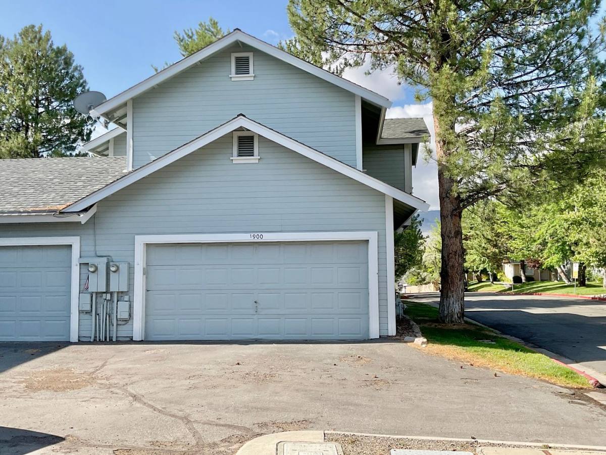 Townhouse for rent at 1900 E Minaret Circle, Reno, NV 89523