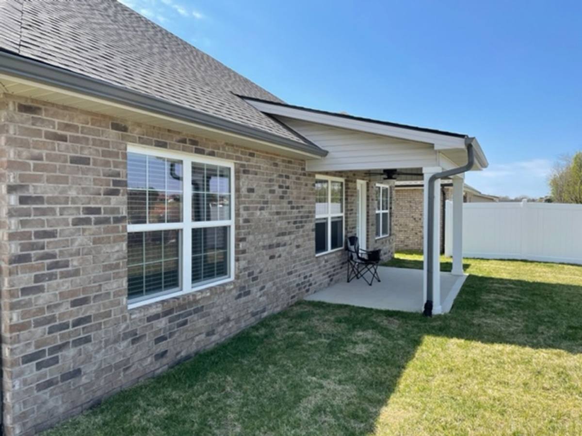 House for rent at 205 Sand Hills Dr, Maryville, TN 37801