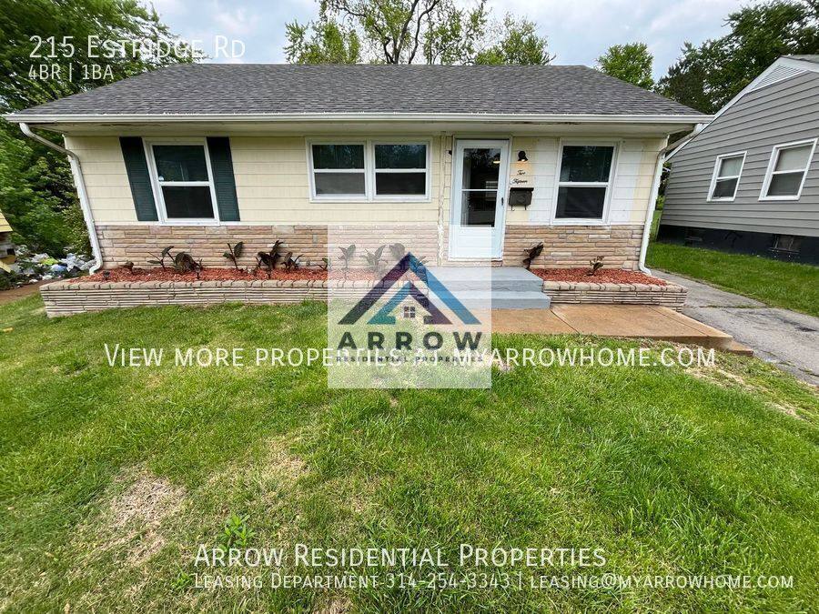 House for rent at 215 Estridge Rd, Saint Louis, MO 63137