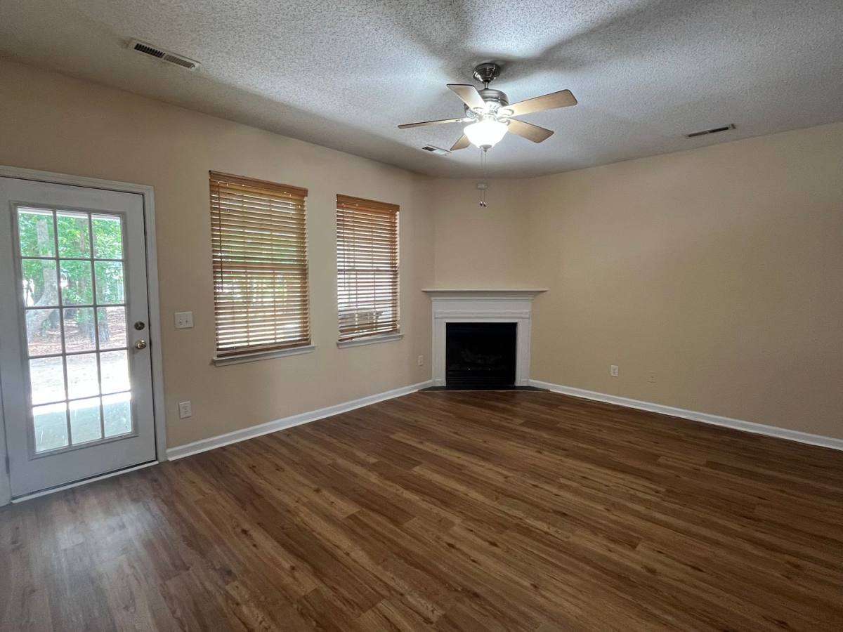 Townhouse for rent at 285 Brookshire Rd, Goose Creek, SC 29445