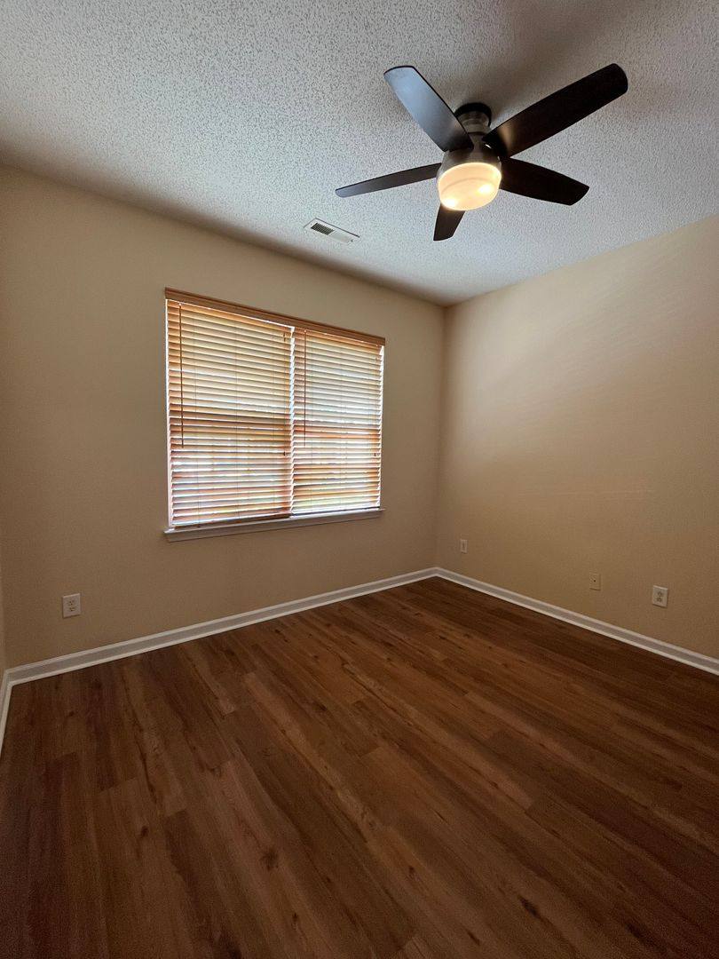 Townhouse for rent at 285 Brookshire Rd, Goose Creek, SC 29445