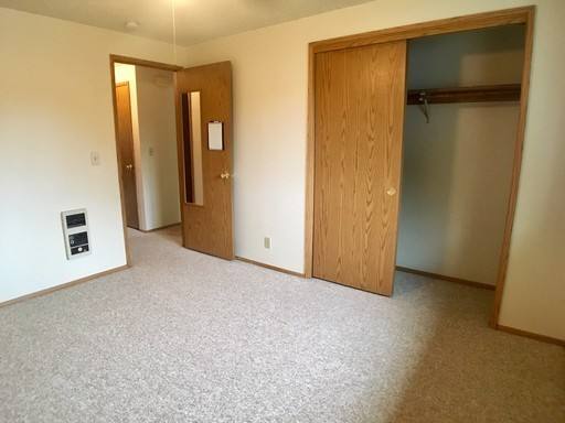 Apartment for rent at 2311 E 13th St, Vancouver, WA 98661