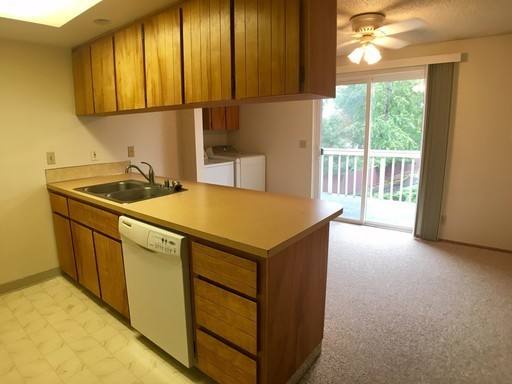 Apartment for rent at 2311 E 13th St, Vancouver, WA 98661