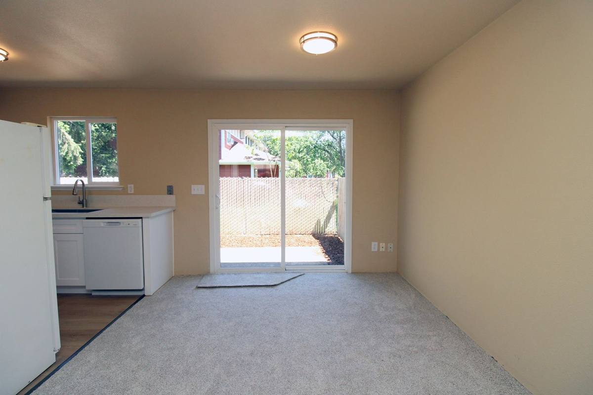 Apartment for rent at 2652 - 2658 SE, Portland, OR 97236