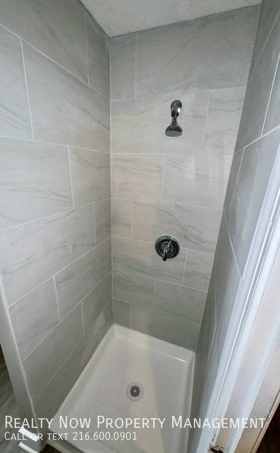 Apartment for rent at 3671 Daleford Rd #UP, Cleveland, OH 44120