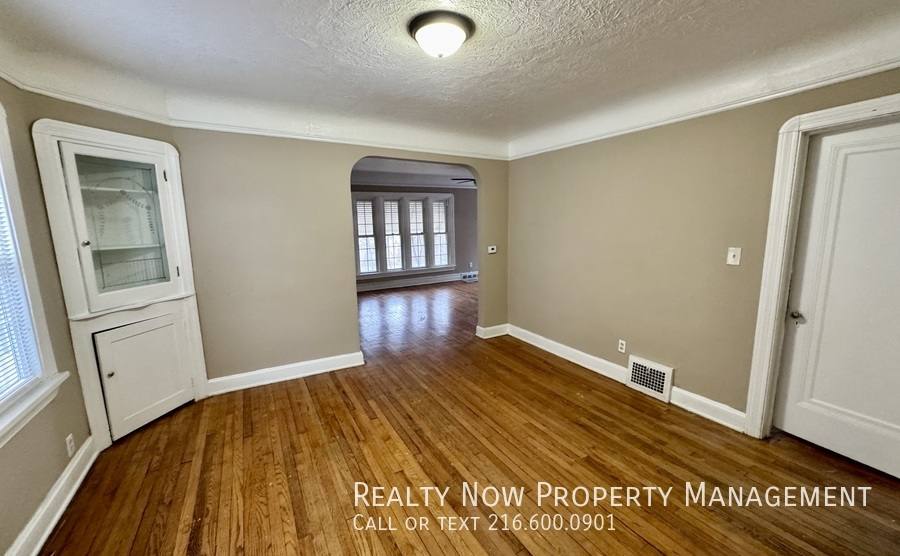 Apartment for rent at 3671 Daleford Rd #UP, Cleveland, OH 44120
