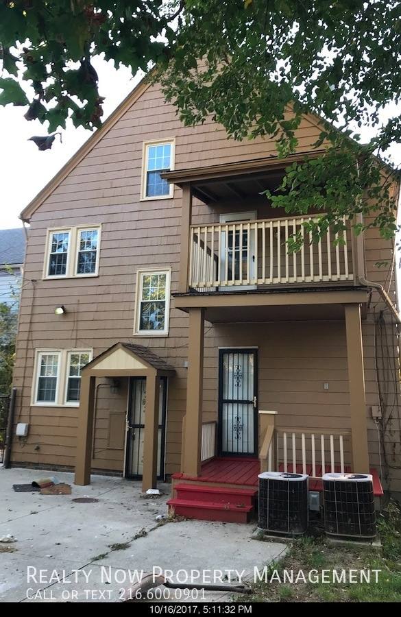Apartment for rent at 3671 Daleford Rd #UP, Cleveland, OH 44120