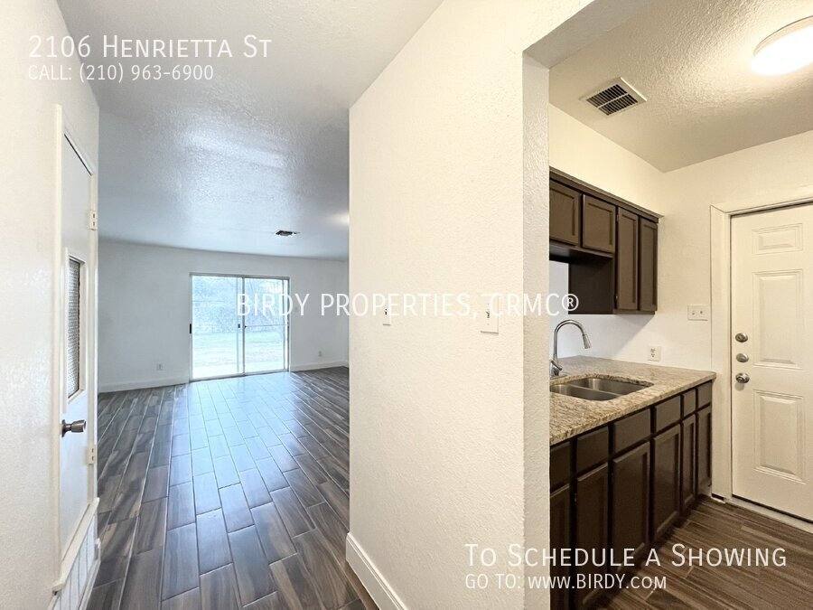 House for rent at 2106 Henrietta St, San Antonio, TX 78224