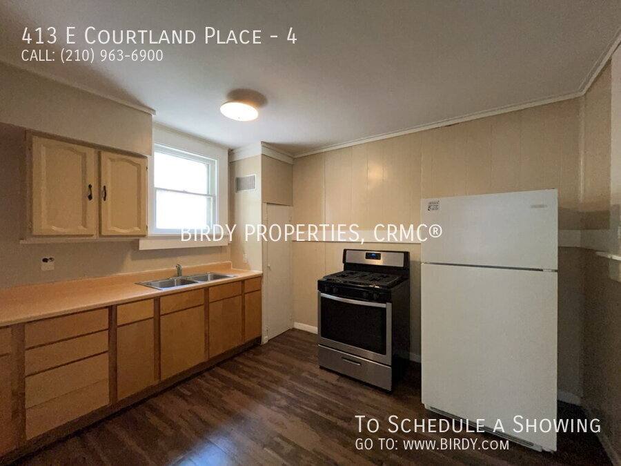 Apartment for rent at 413 E Courtland Place #4, San Antonio, TX 78212