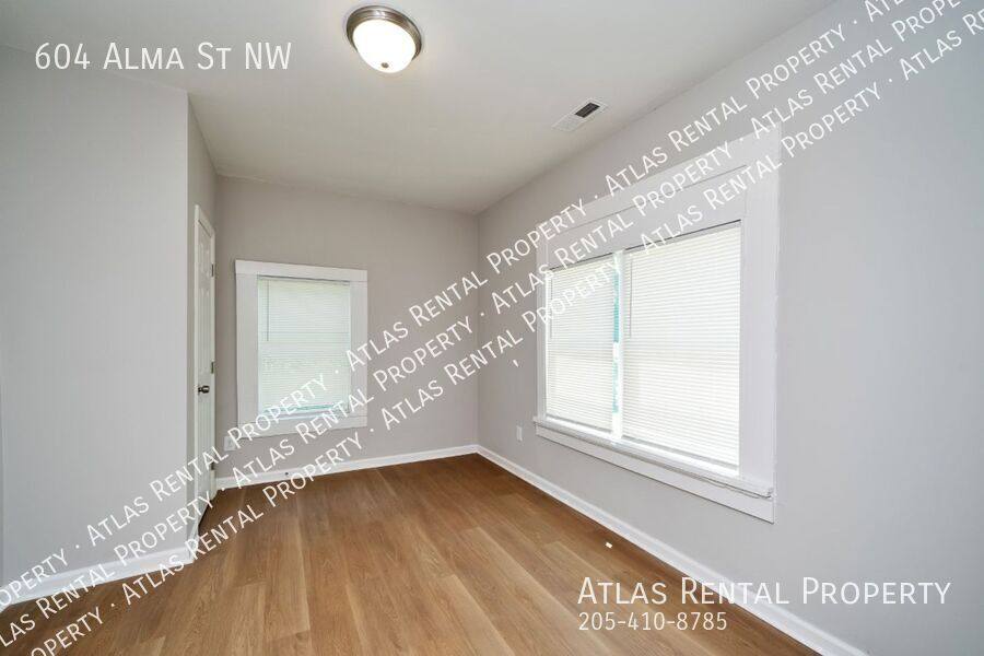 House for rent at 604 Alma St NW, Decatur, AL 35601
