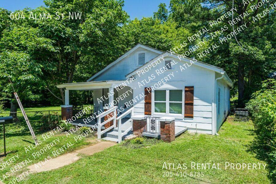 House for rent at 604 Alma St NW, Decatur, AL 35601
