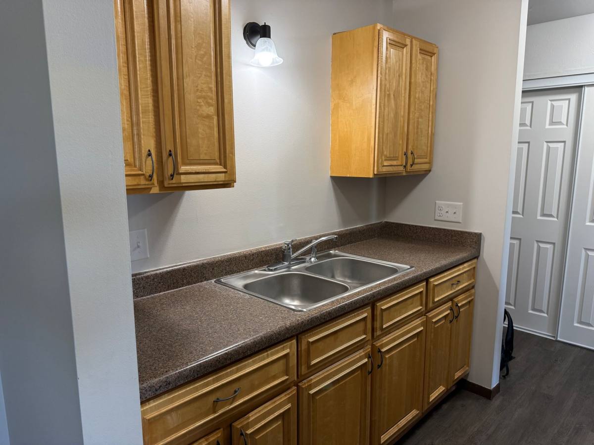 Apartment for rent at 725 Green Bay Dr, Mayville, WI 53050